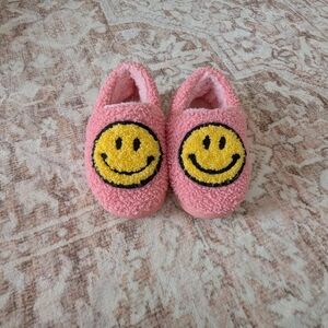 Pink Fuzzy Smiley Face Slippers